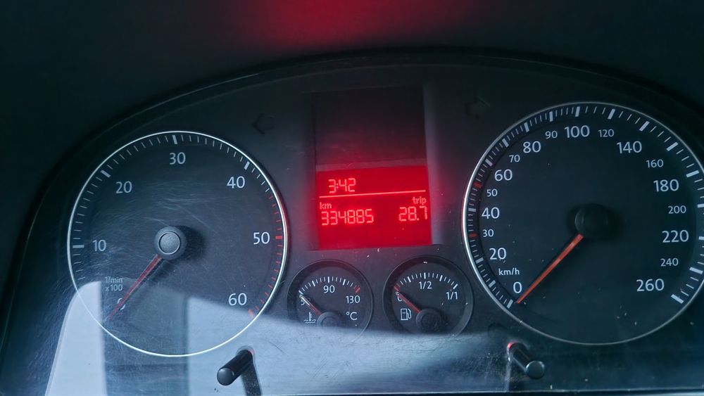 Vw caddy oszczędny