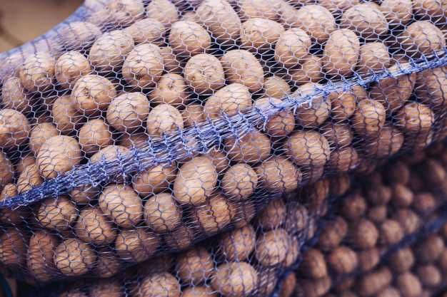 Продам дрібну+насіневу картоплю