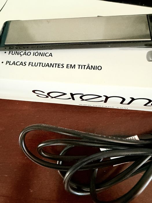 Prancha de cabelo serenna