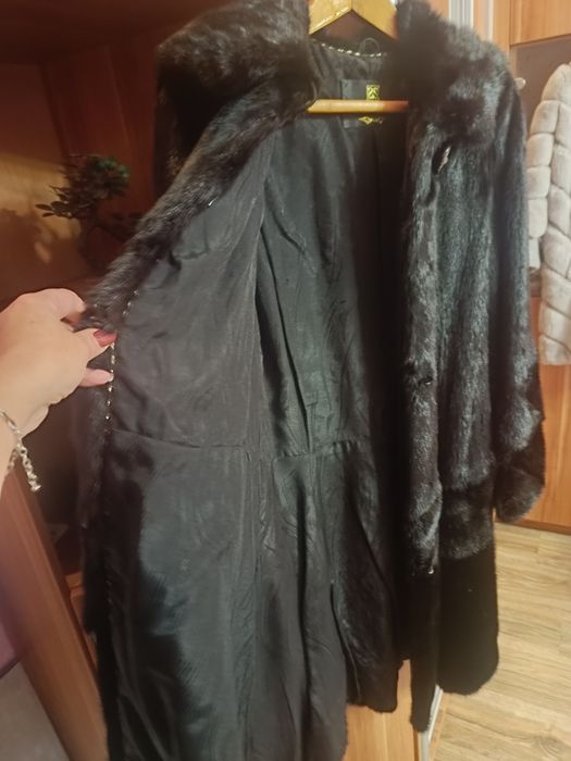 Продам шубу норковую