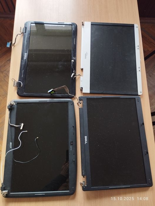 Запчастини від ноутбуків матриці-екрани тачпади клавіатури. Все 500грн