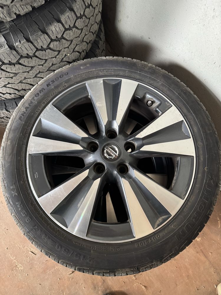 Диски колеса nissan leaf r17 з резиною 215/50 r17