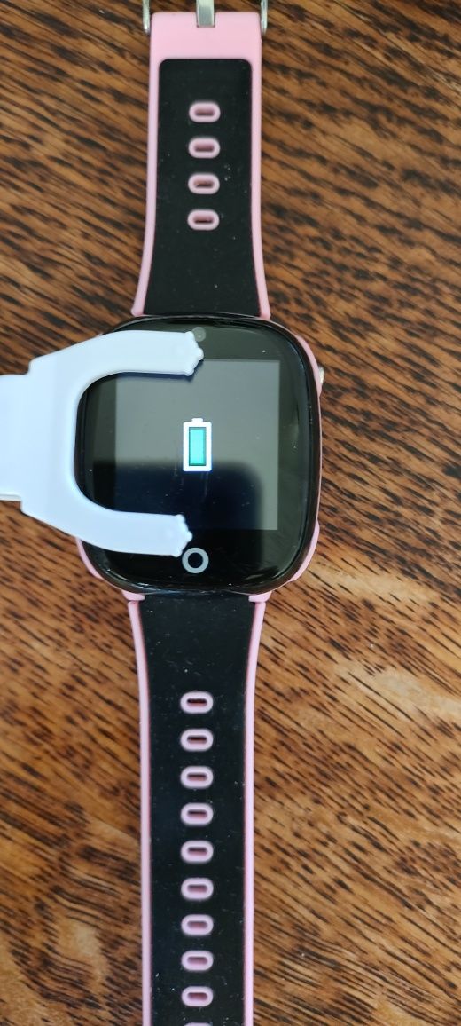 Smartwatch lokalizator dla dzieci Exon  GPS IP67