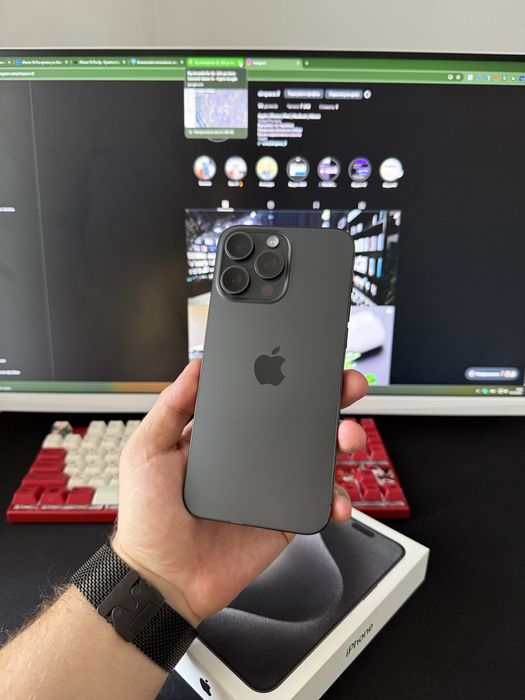 iPhone 15 Pro Max 256Gb Black Titanium, 88%, 9/10