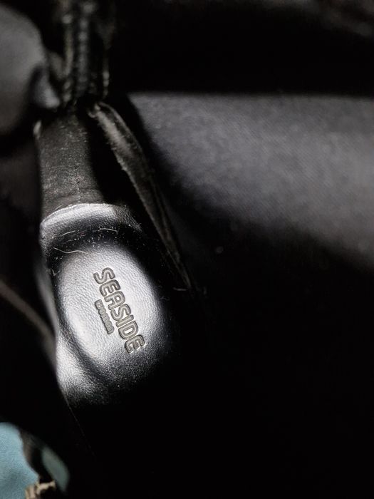 Botim preto  seaside