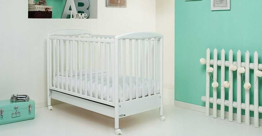 Łóżeczko Foppapedretti białe Śliczne