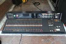 Konsoleta analogowa Harrison Pro 790 - okazja!