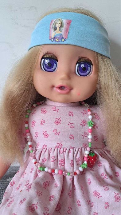 Лялька дівчинка м'яконабивна