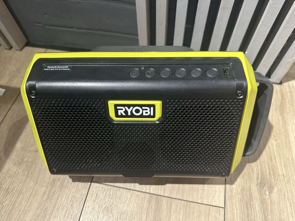Будівельна блітуз колонка RYOBI PAD01 акумуляторна
