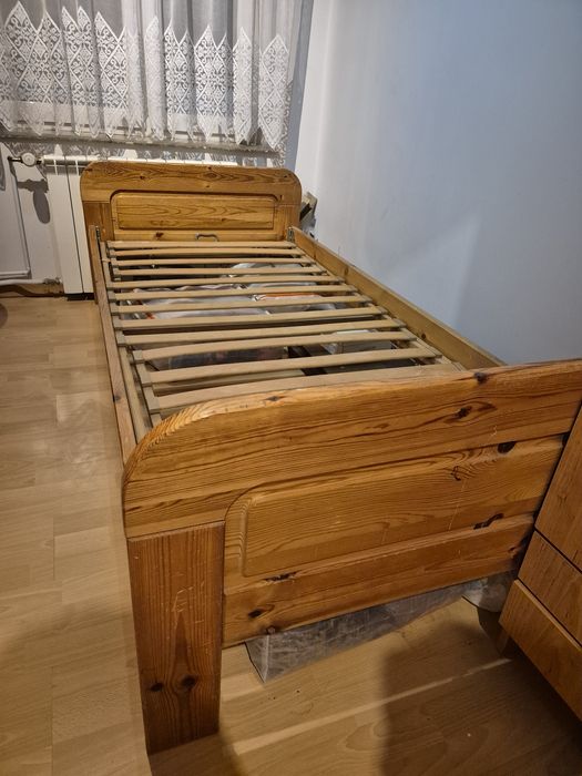 Łóżko drewniane ze stelażem 90x200, materac gratis