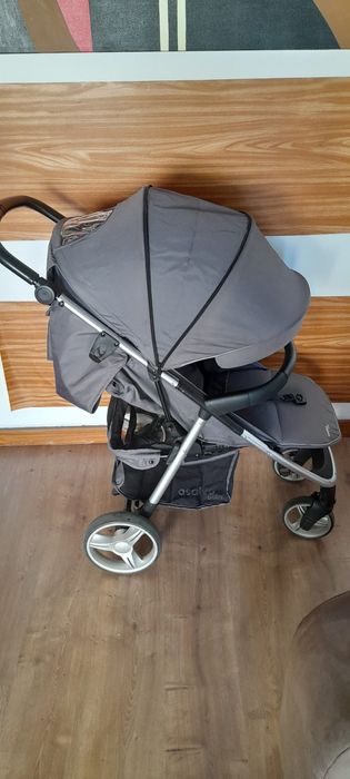 Carrinho de passeio e bebê conforto Maldivas