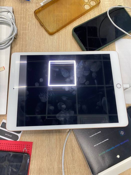 IPad (7 Generation)Wi-Fi