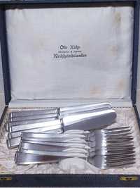 6 garfos e 6 facas de entradas Auerhahn vintage com banho em prata