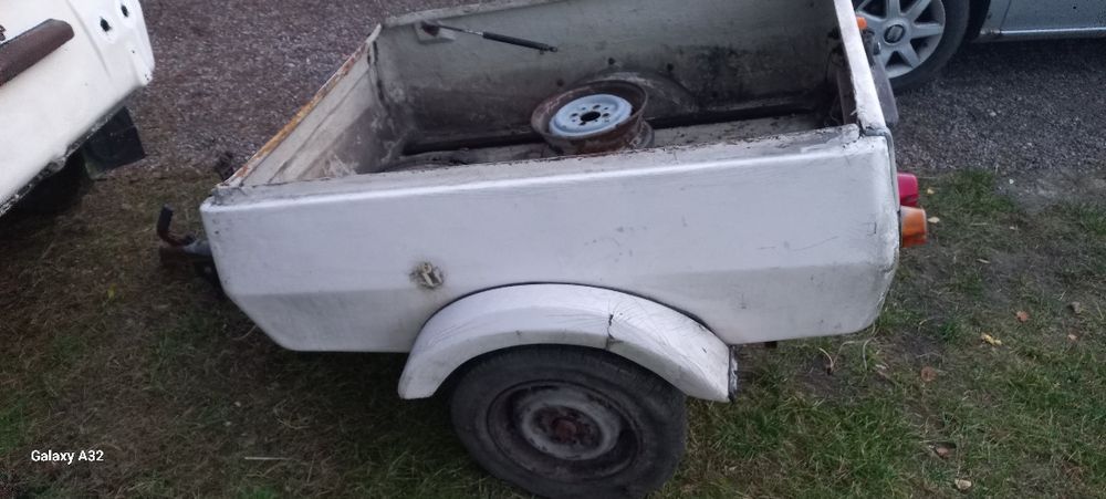 Przyczepa n250n 250 nieweiadow