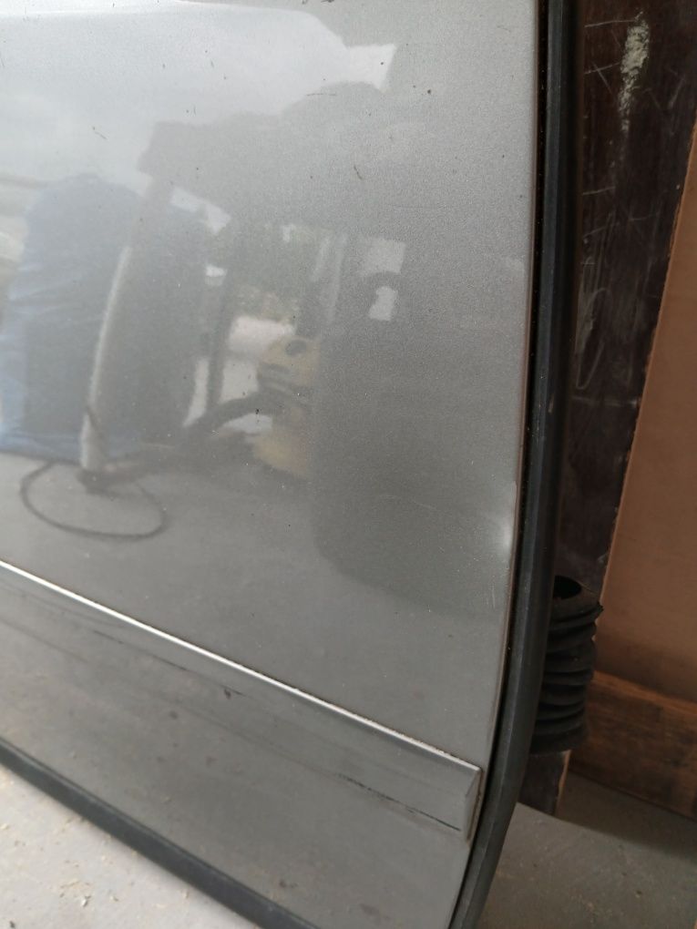Drzwi przód i tył Audi a6c5 kolor LY7Q
