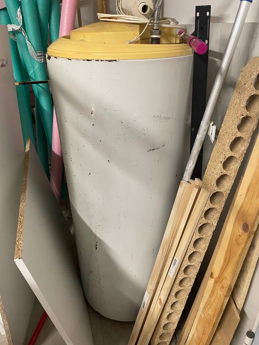 Termo acumulador 150 litros usado