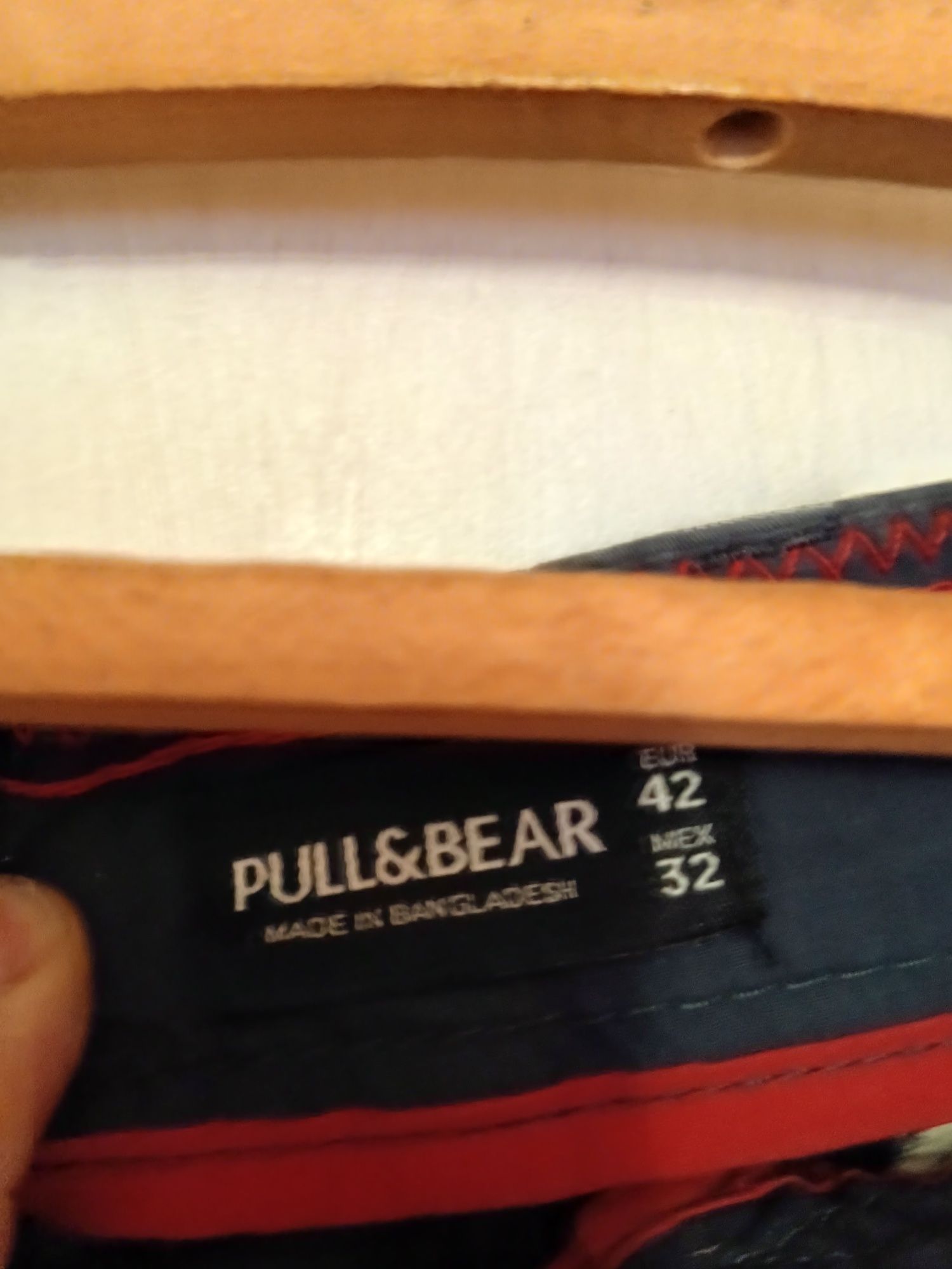 Krótkie spodenki męskie pull &bear rozm.42