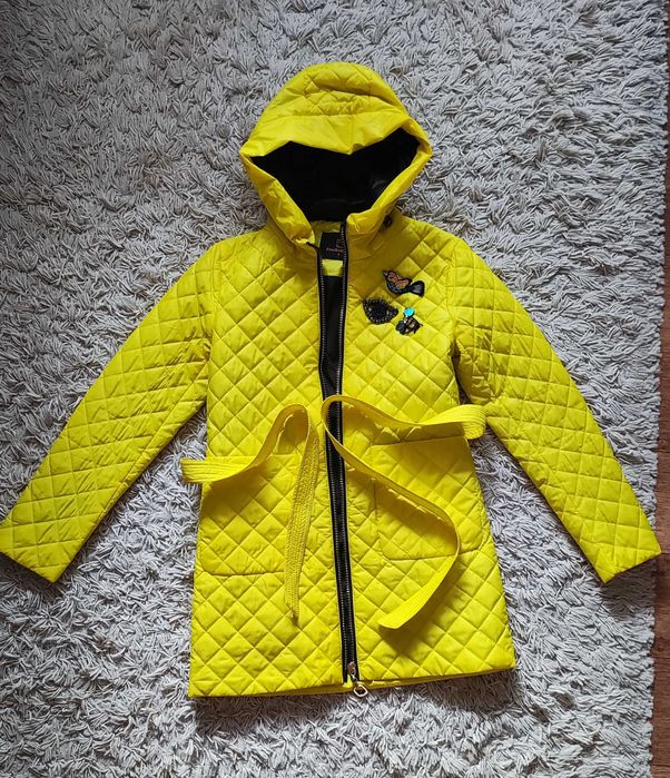 Продам якскравий плащ куртку розмір S