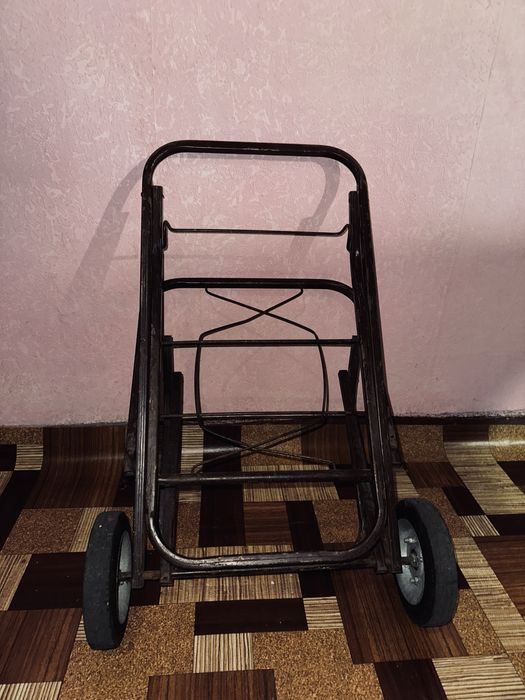 Тележка кравчучка в идеальном состоянии