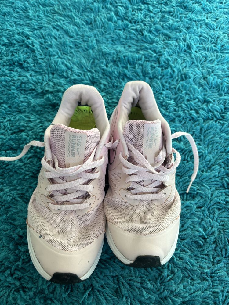 Pudrowy roz buty sportowe uniwersalne damskie lekkie