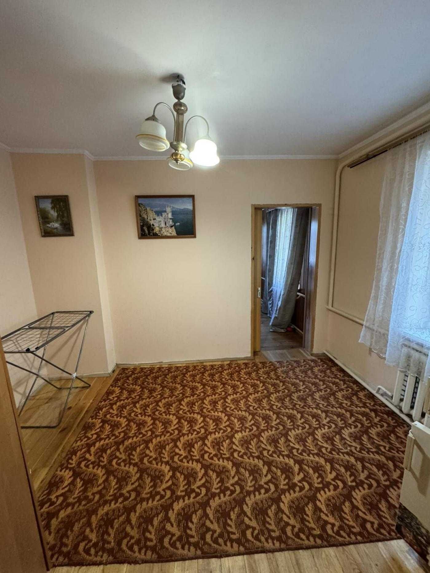Продаж 2 кім.квартири в центрі м. Радехів