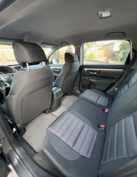 Продам Honda CR-V 2017 2.4 бензин