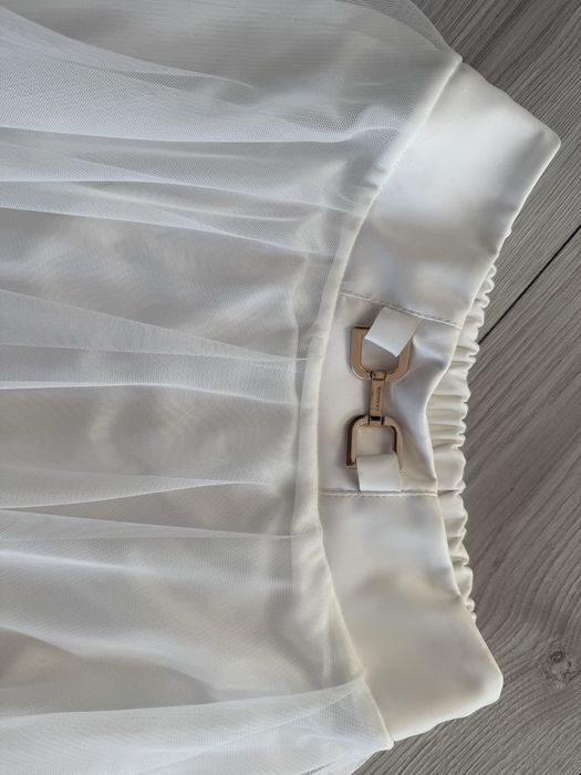 Dluga spódnica maxi biała