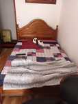 Cama de casal com colchao,roupeiro e comeda