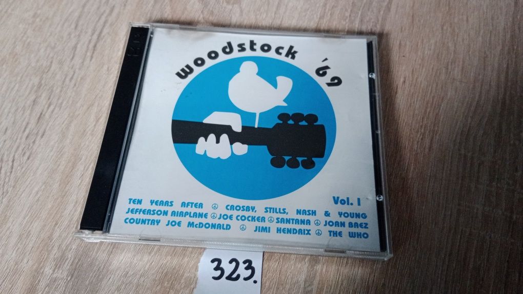 Woodstock 69 2 CD.  323.