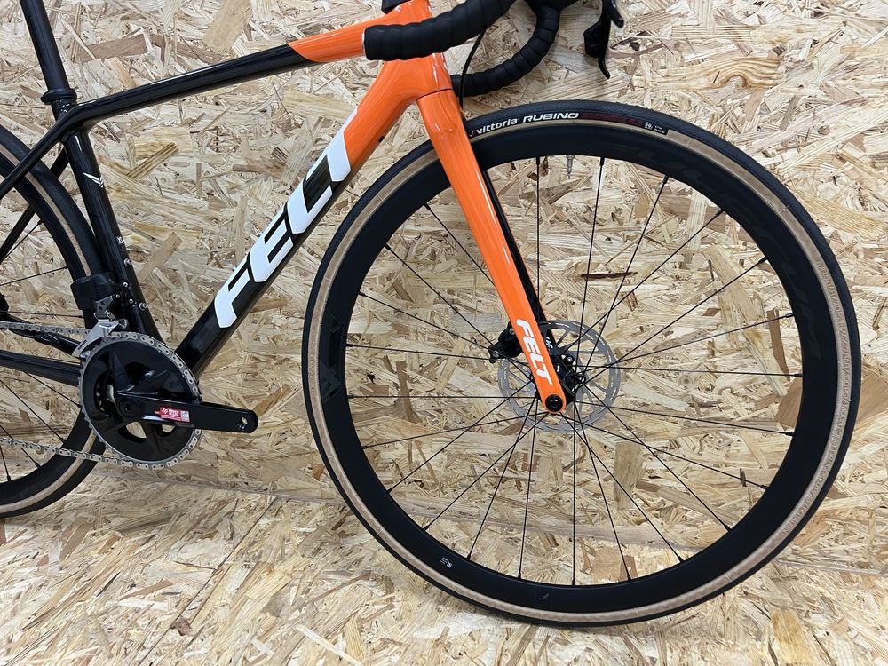 Bicicleta estrada Felt FR - Sram Rival AXS elétrico - Tamannho XS