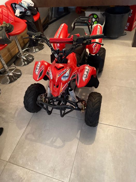 Moto 4 110c como nova