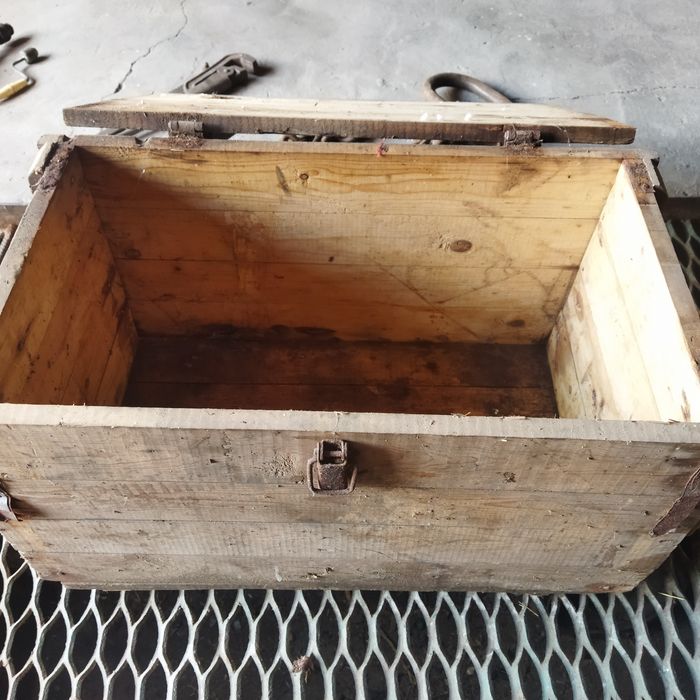 Сундук ящик деревянный