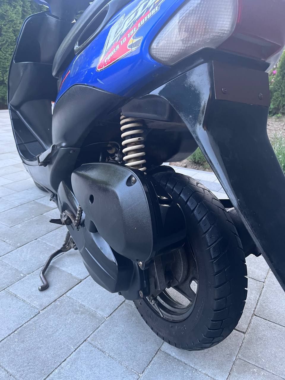Скутер Suzuki lets 2 new