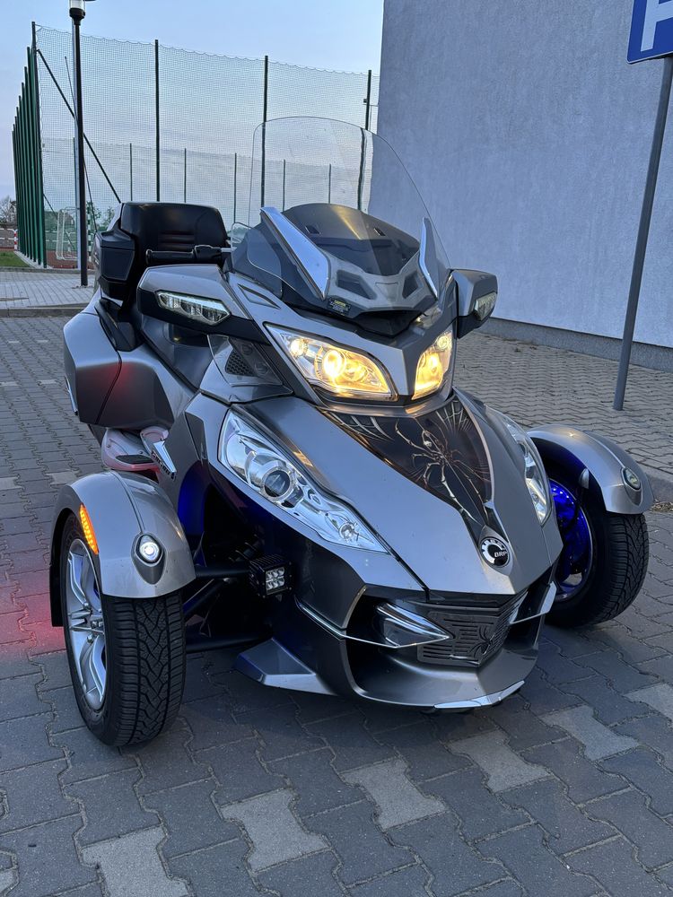 Can-Am Spyder rok 2012