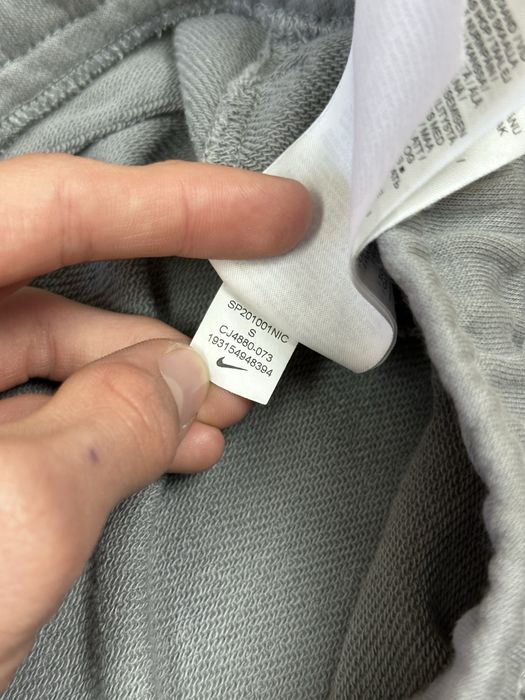 Штани Nike S-M.