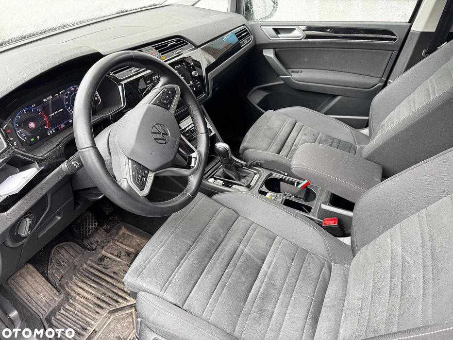 VW Touran 2023 Highline cesja leasingu lub zakup
