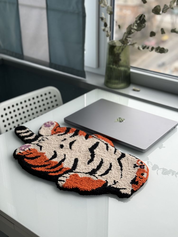 килимок килим тигр ручна робота килимова вишивка punch needle тафтінг