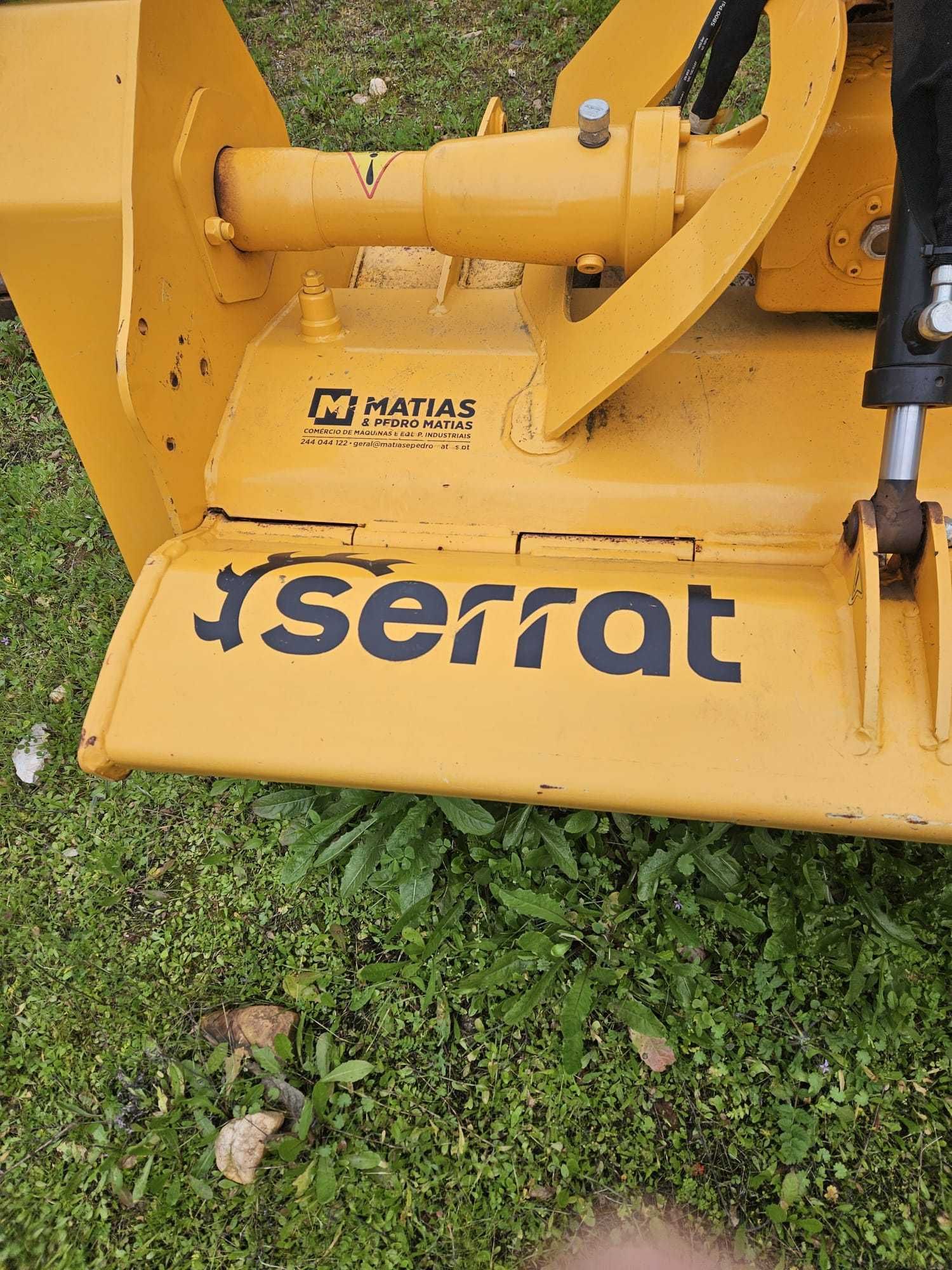 Triturador Serrat T-1600 FX-3 em muito bom estado com pouco uso