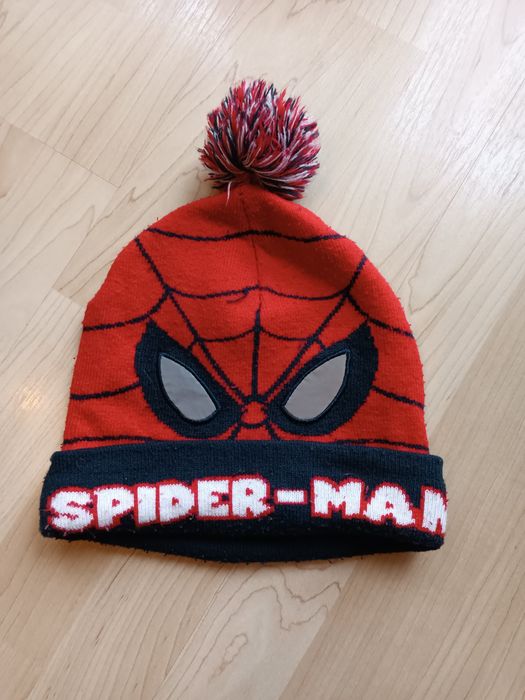 Czapka Spider Man C&A dziecięca ciepła,świecąca w ciemnosci