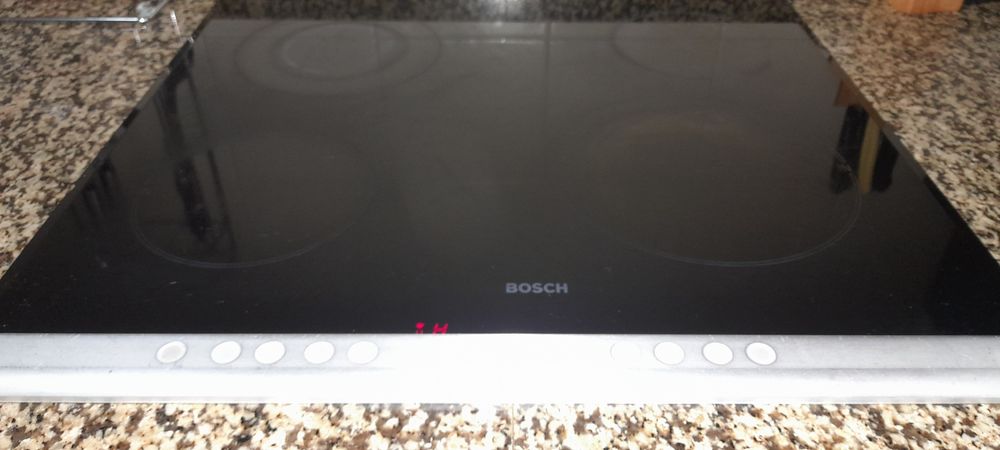 Placa vitrocerâmica/indução Bosch