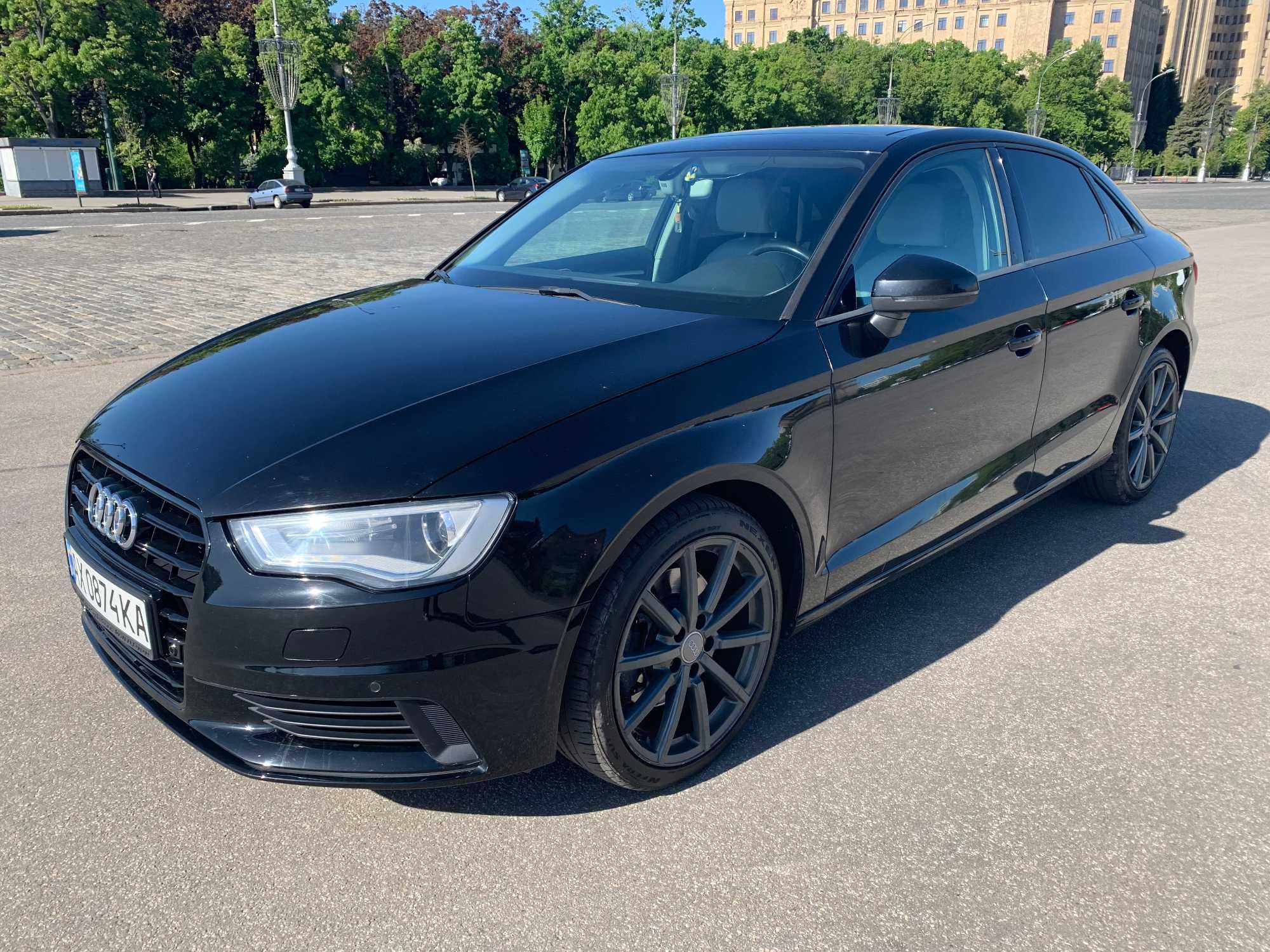 Audi A3 Premium 2015 год