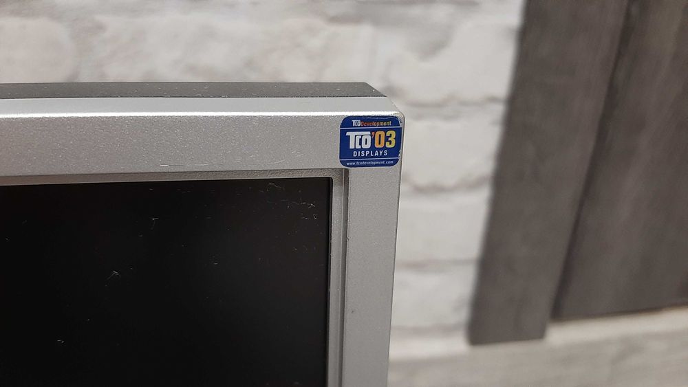 Монітор BenQ FP73G Q7T5 діагональ 17 дюймів, 1280x1024 пікселів