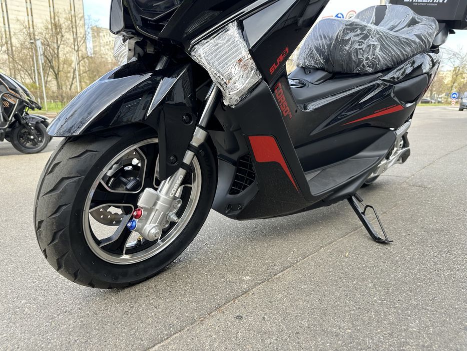 Електричний мопед Corso Brilliant BR-808123 (2000W 72V/32Ah)