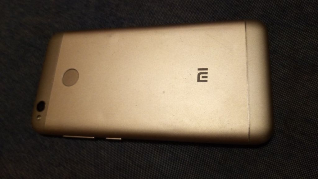 Xiaomi Redmi 4x б/у.