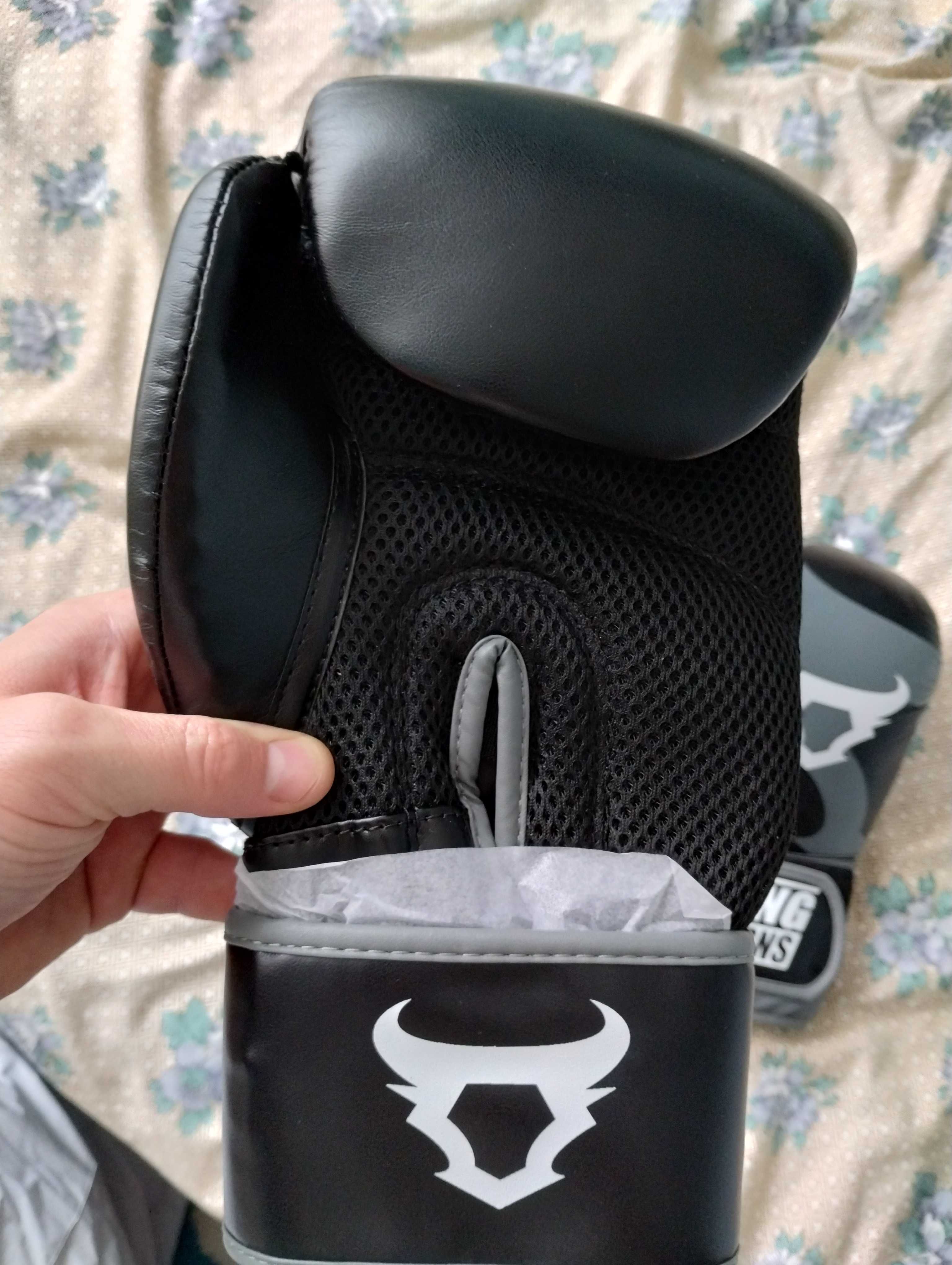 Boks rekawice bokserskie venum ufc ringhorns 12oz