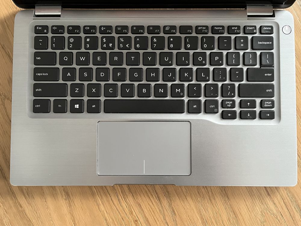 Laptop Dell Latitude 7400 (2-in-1) Intel i7 16 GB RAM