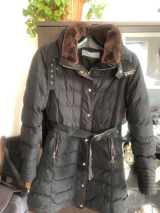 Пуховик зимовий жіночий