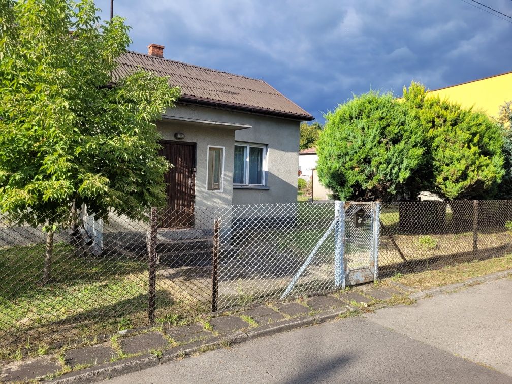 Dom na sprzedaż 70m2, pękna działka -bez pośredników