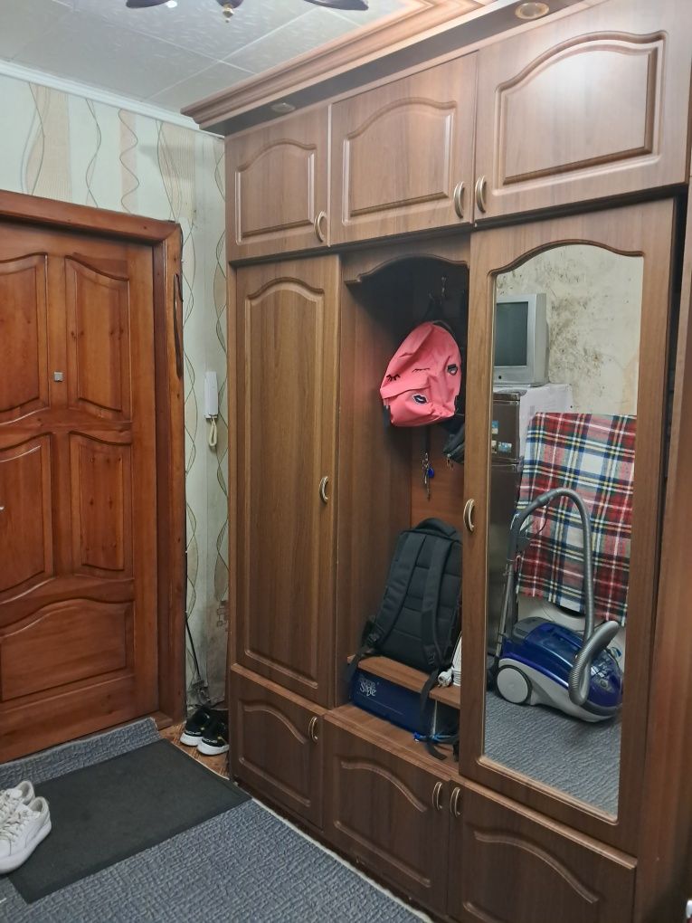 АН Продам двухкомнатную квартиру  Пзто