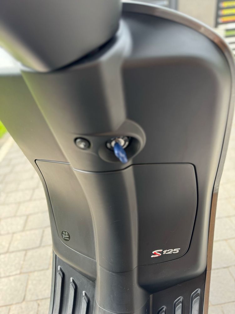 Vespa Primavera 125 – rocznik 2024 – jak nowa!